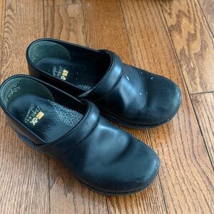 Dansko XP 2.0 - Black size 6.5